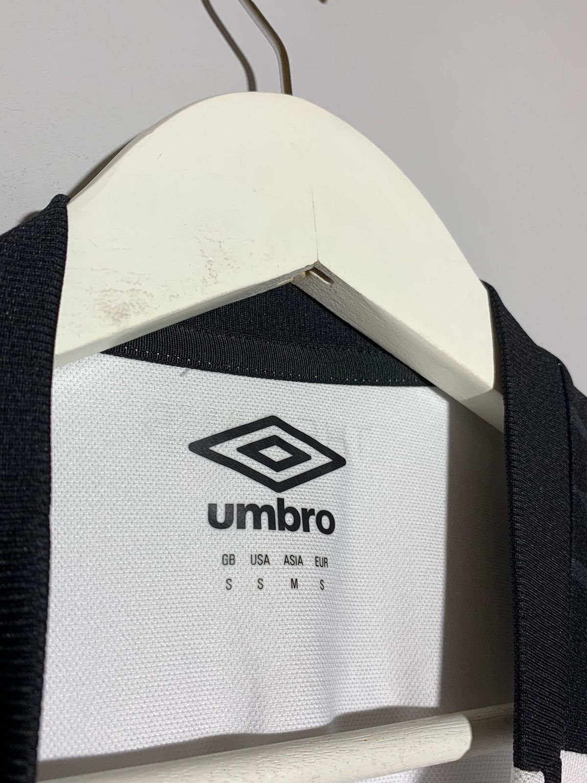 Umbro Derby County Puma 2017/18 Y2k Streetwear Football Shirt Size US S / EU 44-46 / 1 - 10 Thumbnail
