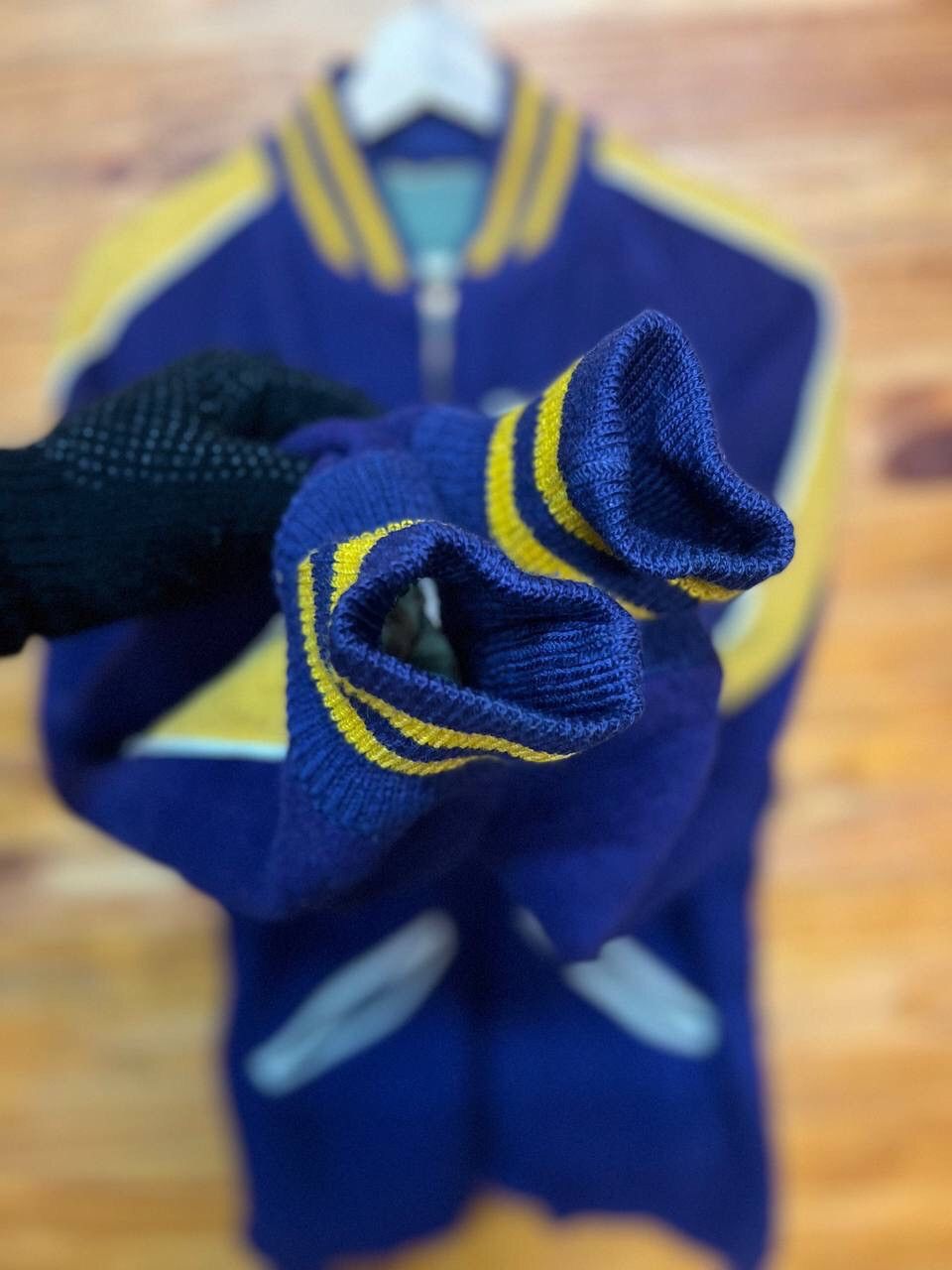 Vintage VINTAGE HUTCHERS EMBROIDERED WOOL VARSITY JACKET Size US M / EU 48-50 / 2 - 5 Thumbnail