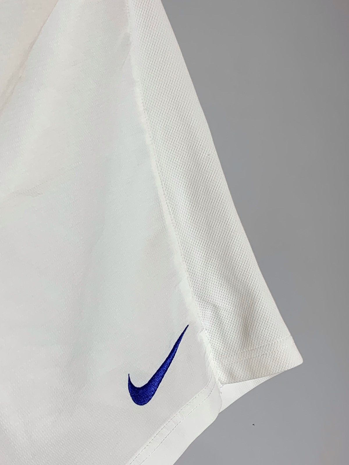 Nike Nike Croatia Y2k Streetwear Blokecore Football Shorts Size US 36 / EU 52 - 4 Thumbnail