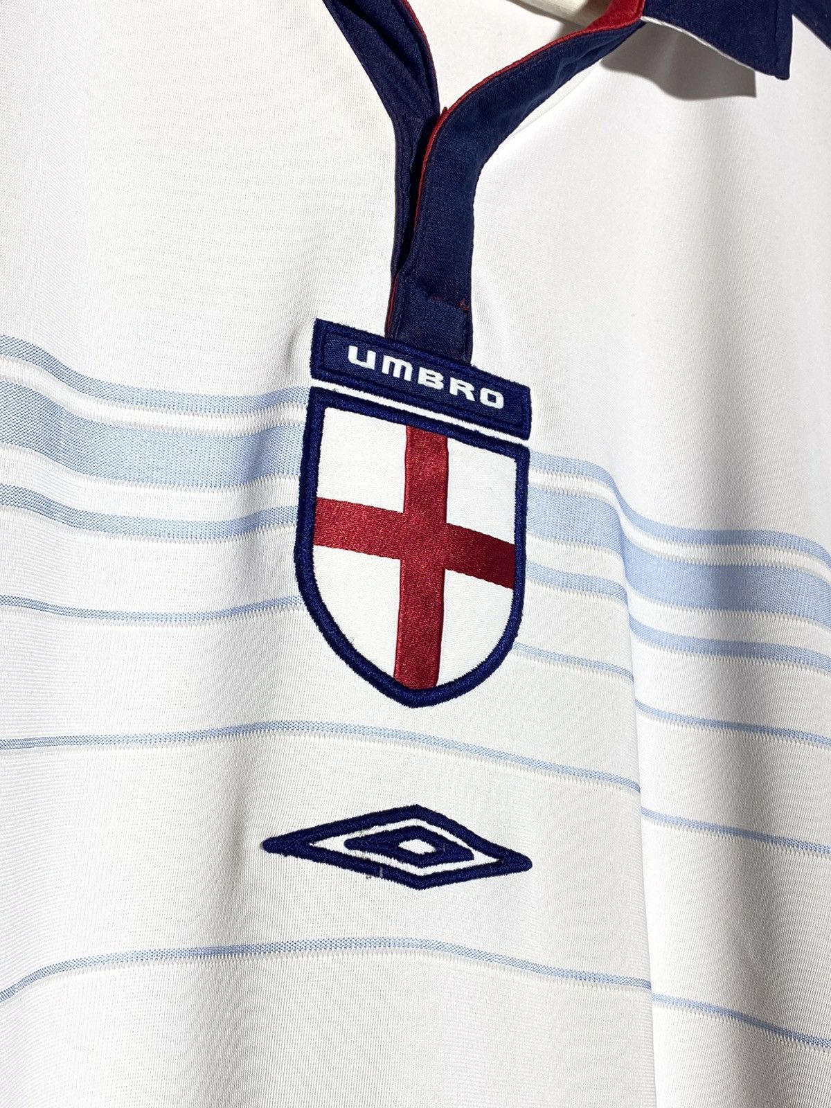 Umbro England National Team 2004 Home Umbro Football Shirt Size US XL / EU 56 / 4 - 22 Thumbnail