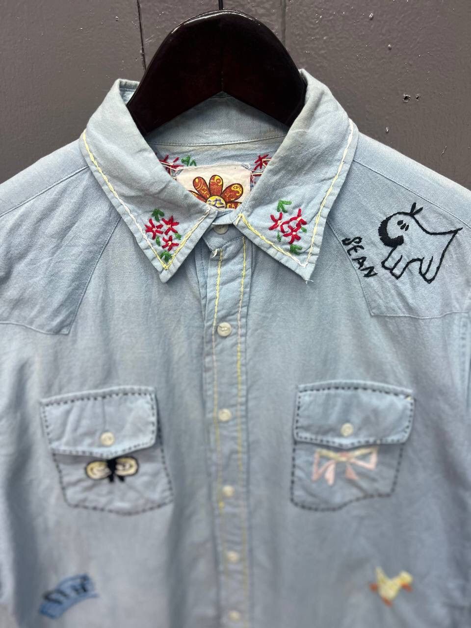 Japanese Brand VINTAGE CHAMBRAY EMBROIDERY SHIRT Size US M / EU 48-50 / 2 - 4 Thumbnail