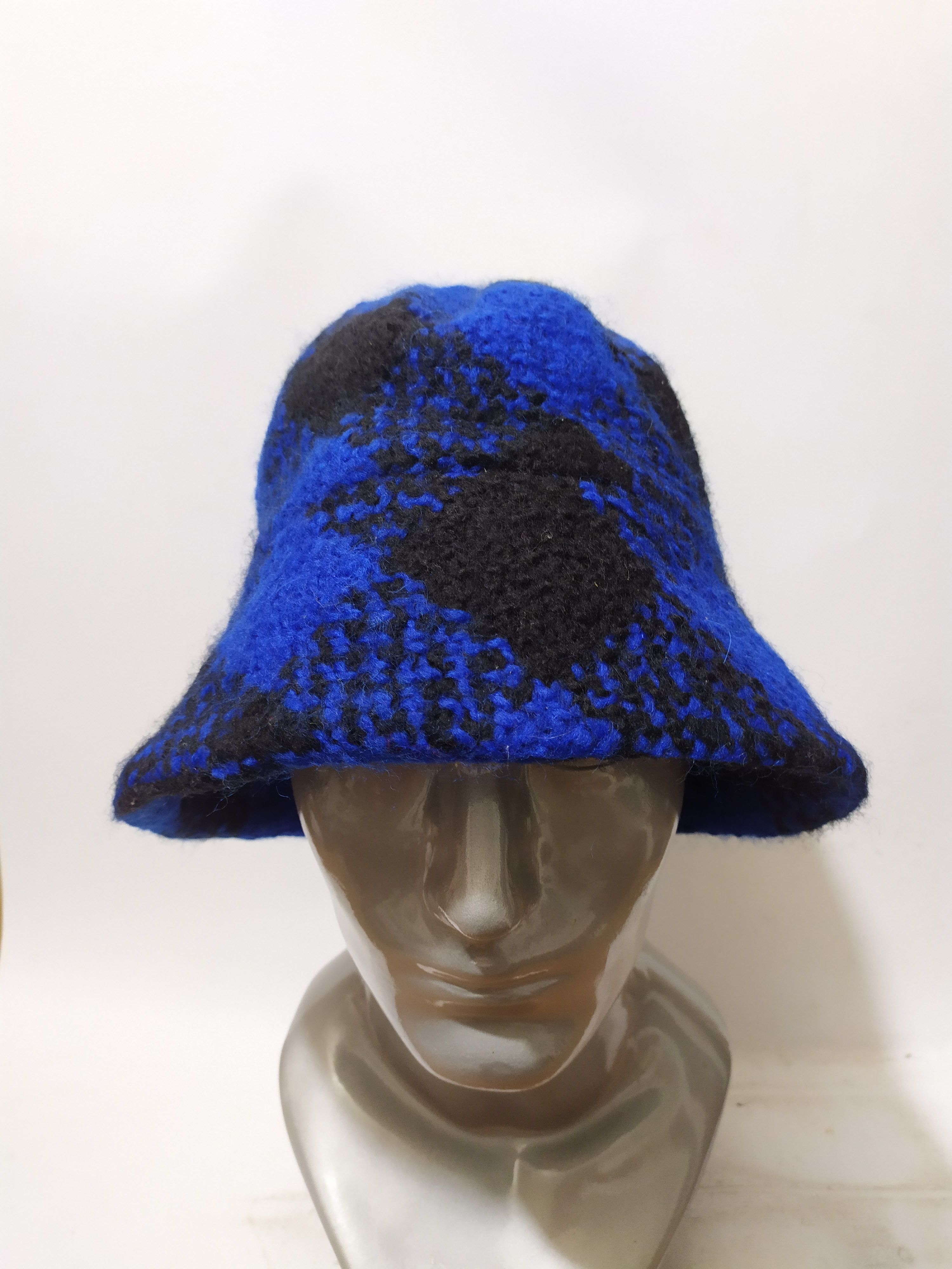Japanese Brand Branigan Weavers Bucket Hats Nice Colour Design Size ONE SIZE - 1 Thumbnail