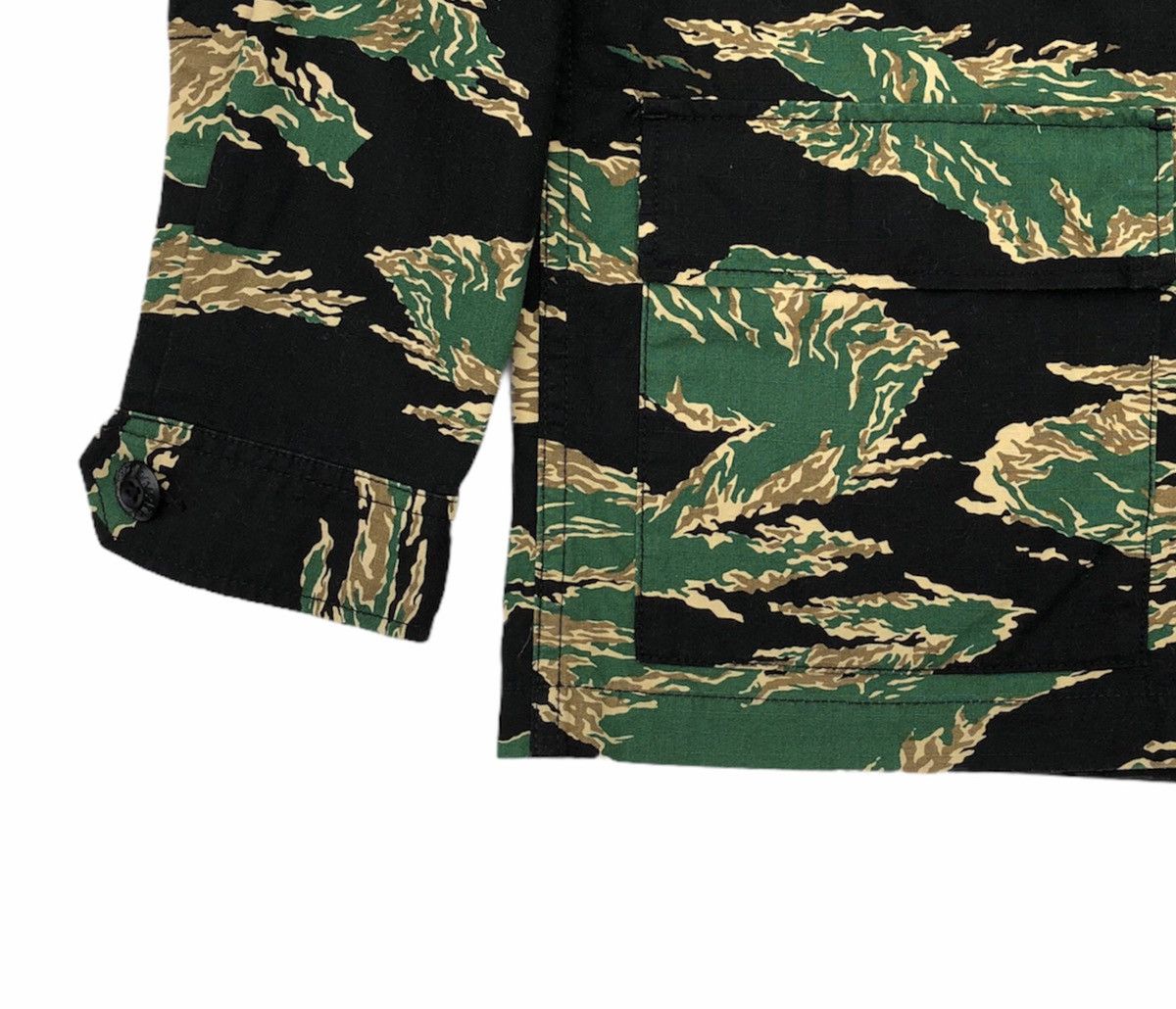Bape Tiger Camo Military Shirt Size US M / EU 48-50 / 2 - 7 Thumbnail