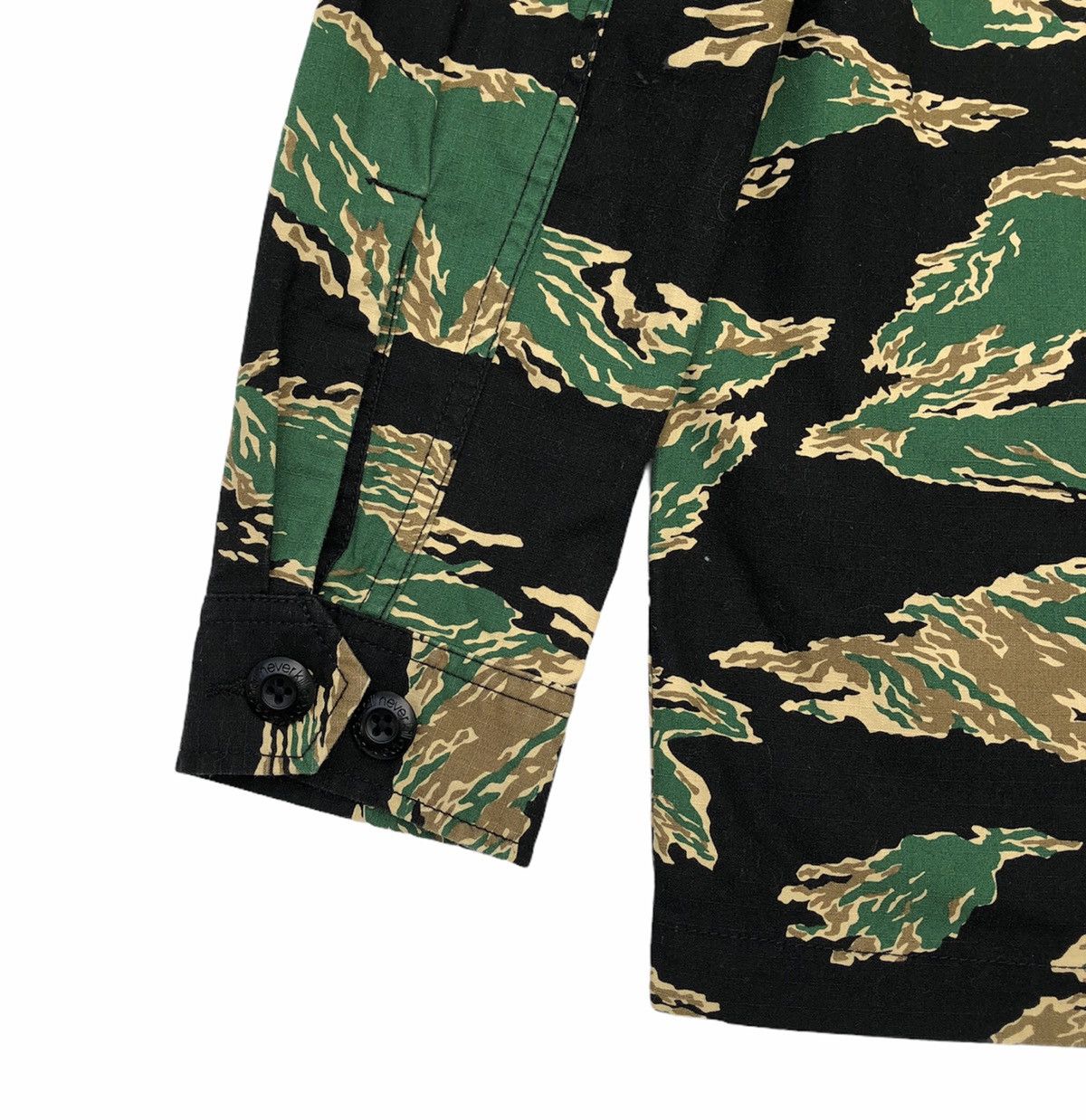Bape Tiger Camo Military Shirt Size US M / EU 48-50 / 2 - 12 Thumbnail