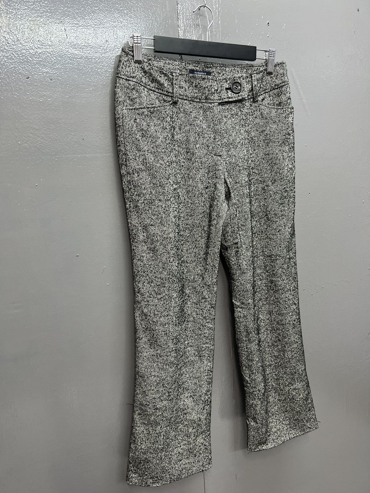 Burberry BURBERRY WOOL PANTS SIZE 28 Size 28" / US 6 / IT 42 - 2 Thumbnail