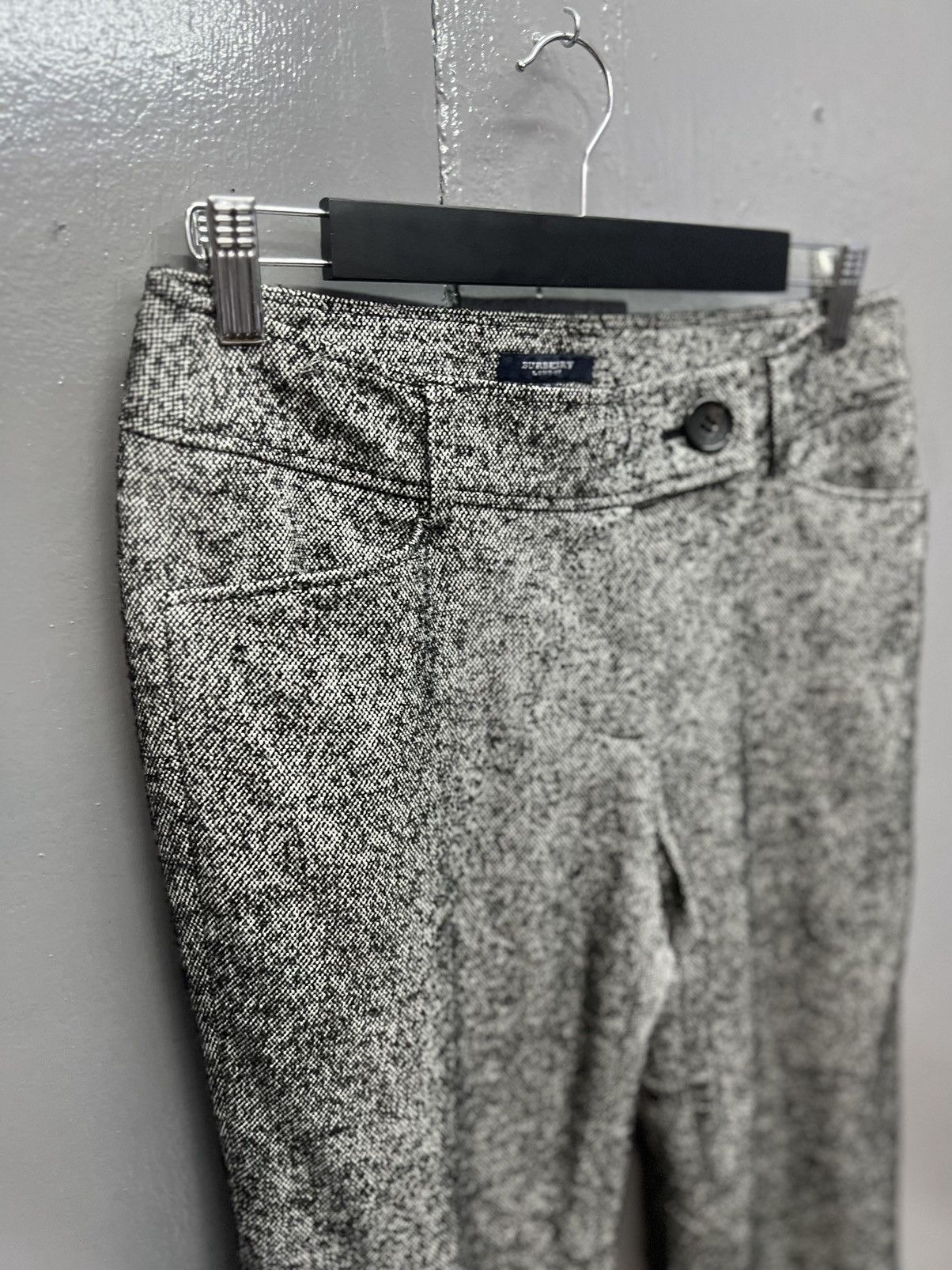 Burberry BURBERRY WOOL PANTS SIZE 28 Size 28" / US 6 / IT 42 - 4 Thumbnail