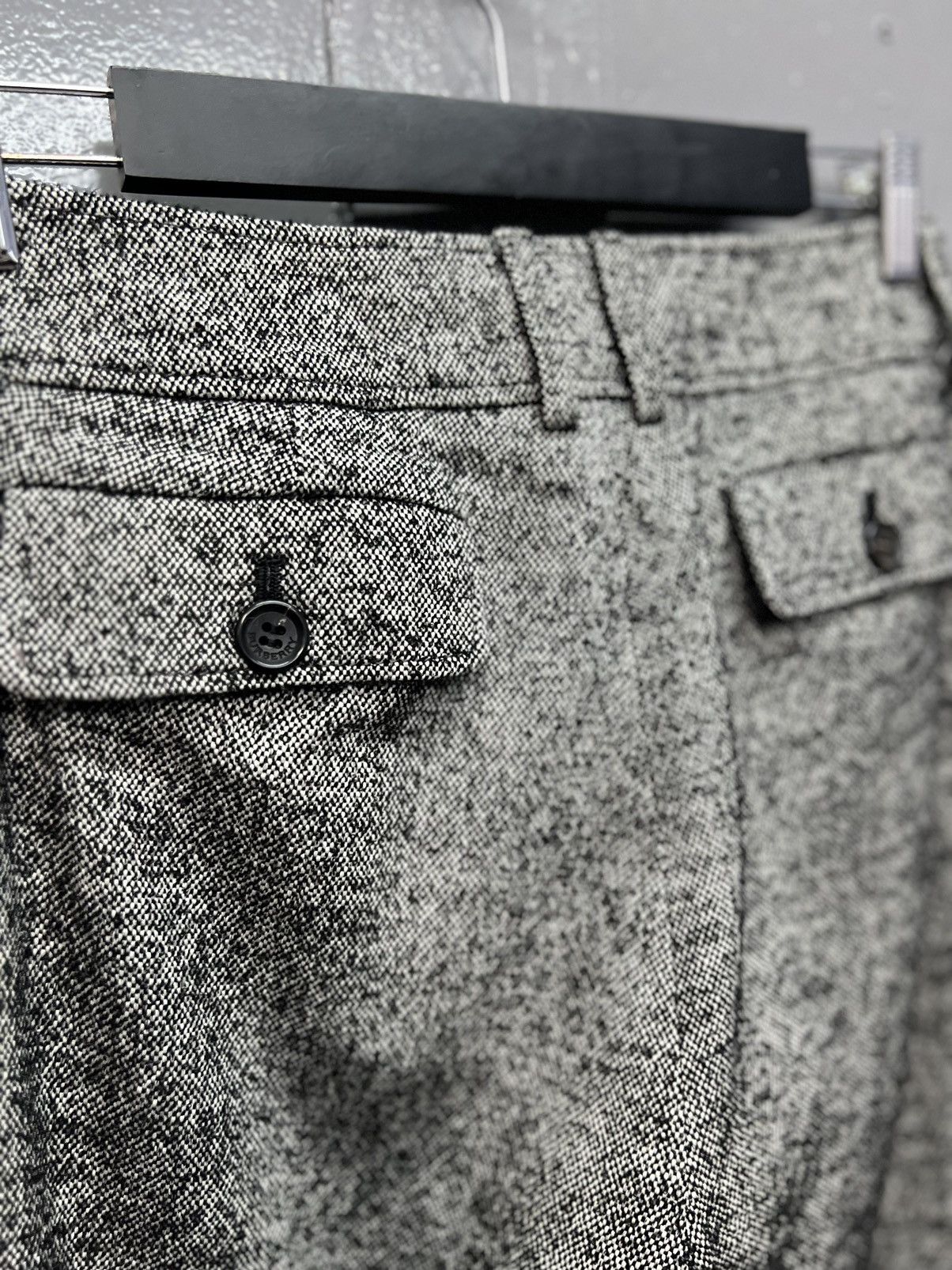 Burberry BURBERRY WOOL PANTS SIZE 28 Size 28" / US 6 / IT 42 - 8 Thumbnail