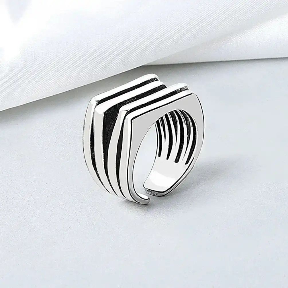 Jewelry 4 Line Opening Ring Size ONE SIZE - 3 Thumbnail