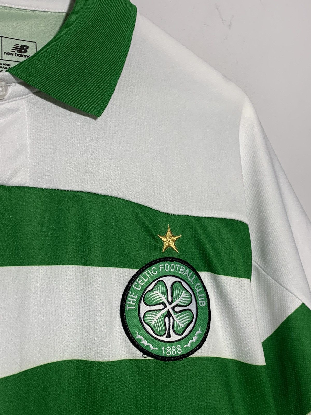 New Balance Celtic New Balance 2019/20 Y2k Streetwear Football Shirt Size US XL / EU 56 / 4 - 4 Thumbnail