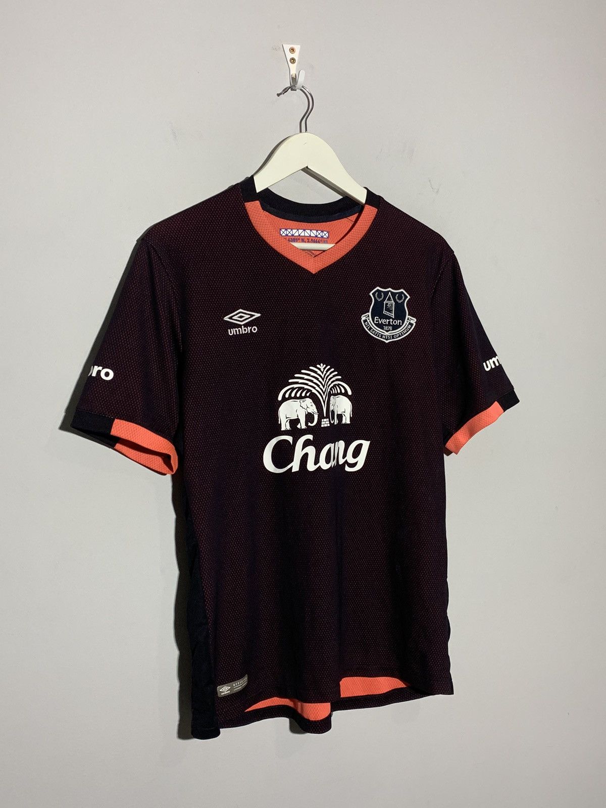 Umbro Everton Umbro Y2k Blokecore Streetwear Football Shirt Size US M / EU 48-50 / 2 - 2 Thumbnail