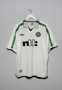 2001/02 Celtic Home Long Sleeve Football Shirt / Umbro Soccer