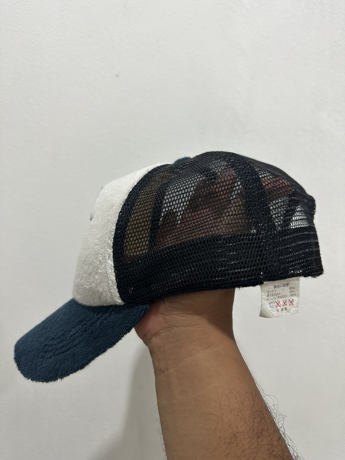 Vintage VTG Black Bassi Bass Stars Trucker Hat Size ONE SIZE - 3 Thumbnail