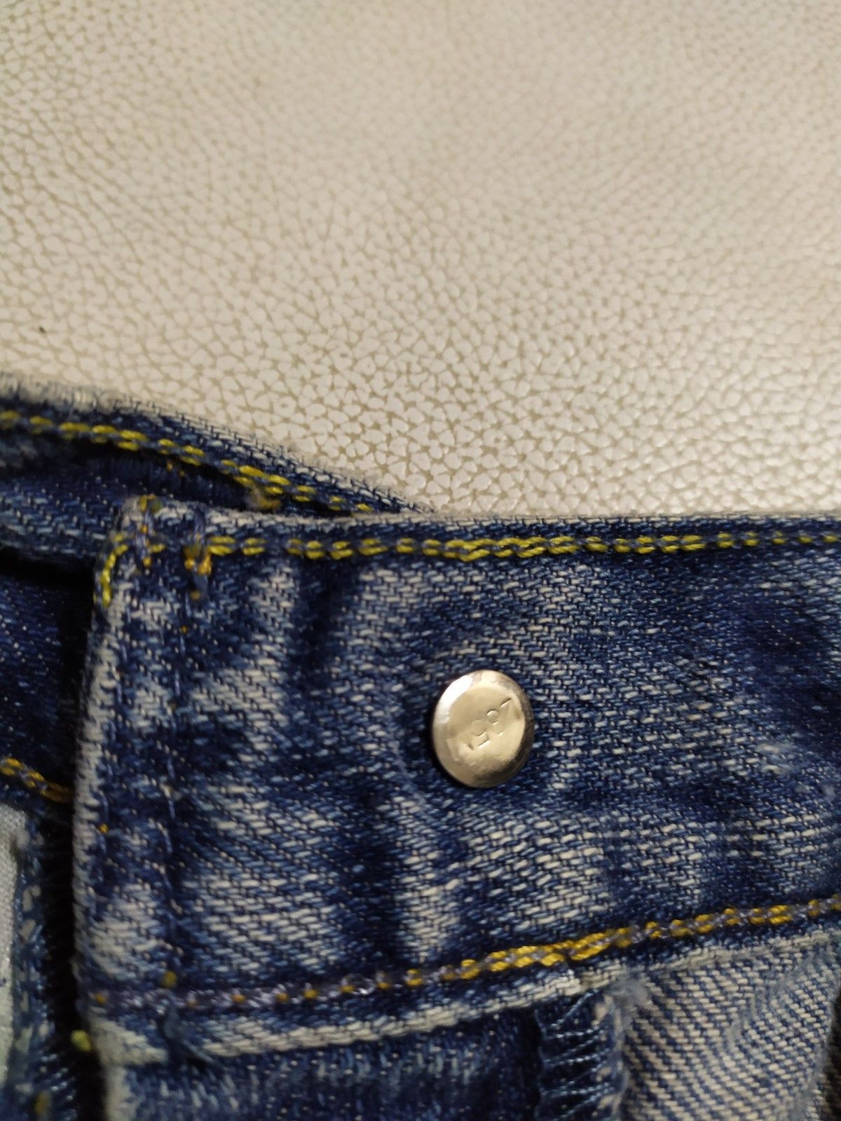 Levi's Levis Paisley Patchwork Distressed low rise flare Denim Size 27" / US 4 / IT 40 - 16 Thumbnail
