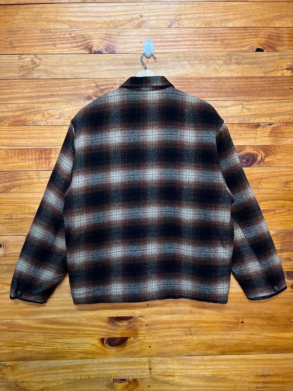 Vintage VINTAGE THE ROUND AMERICA WOOL PLAID TARTAN JACKET Size US M / EU 48-50 / 2 - 8 Thumbnail