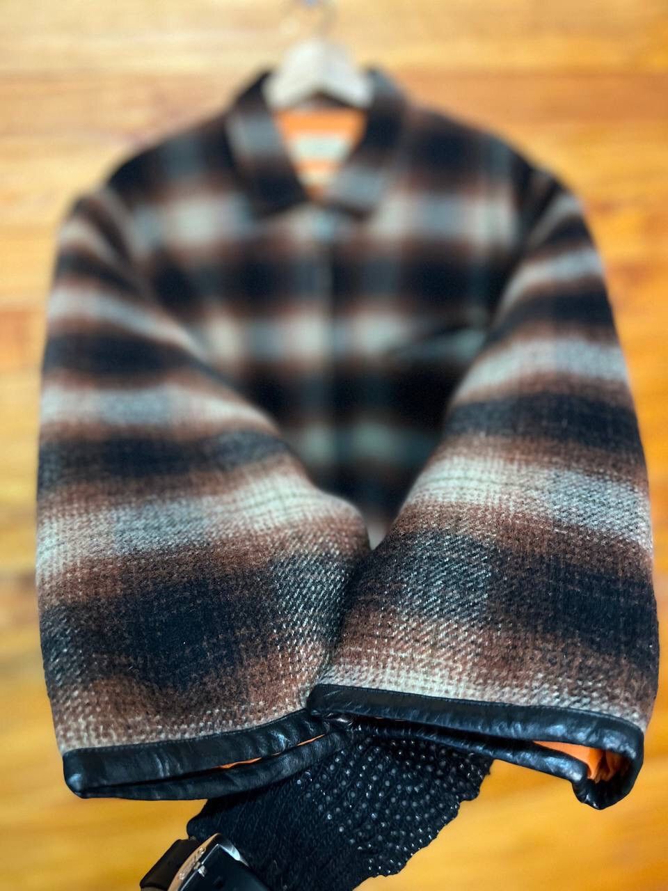 Vintage VINTAGE THE ROUND AMERICA WOOL PLAID TARTAN JACKET Size US M / EU 48-50 / 2 - 7 Thumbnail