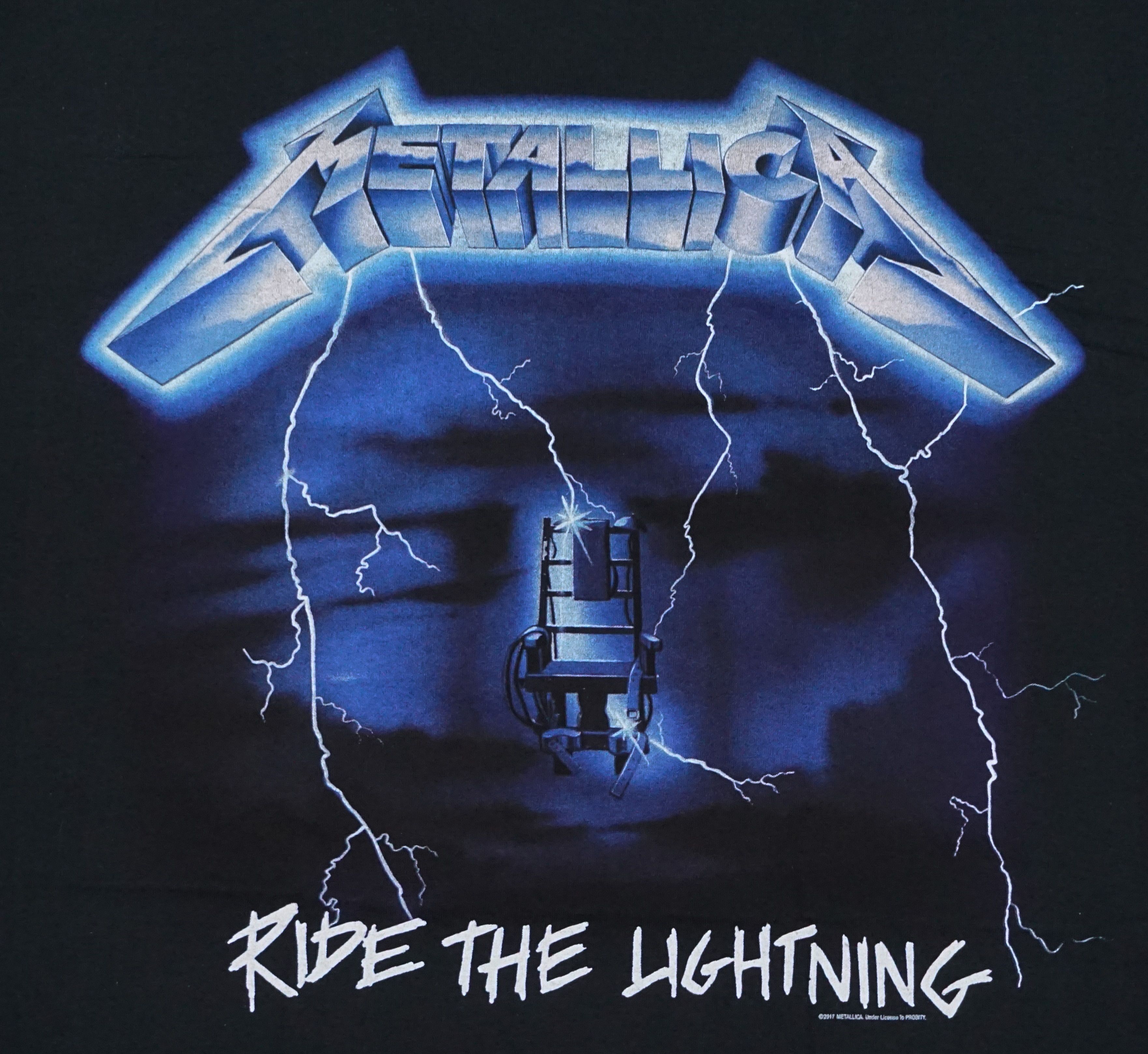 Band Tees × Metallica × Vintage 2017 Metallica "Ride the Lightning" T-Shirt Size US XL / EU 56 / 4 - 2 Thumbnail