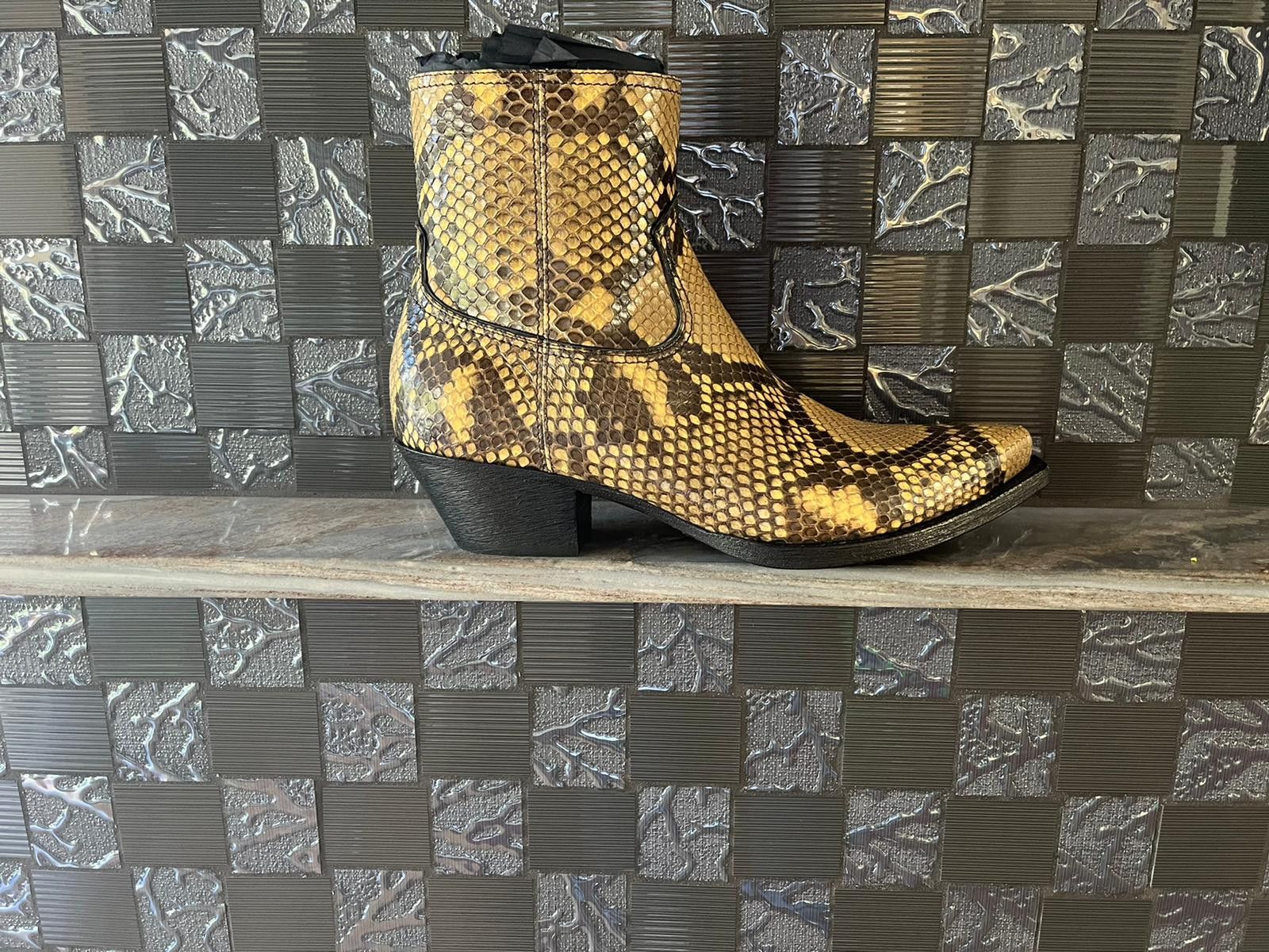 Saint Laurent Paris Lukas 40 Zip Boots in Soleado Size US 7 / EU 40 - 7 Thumbnail