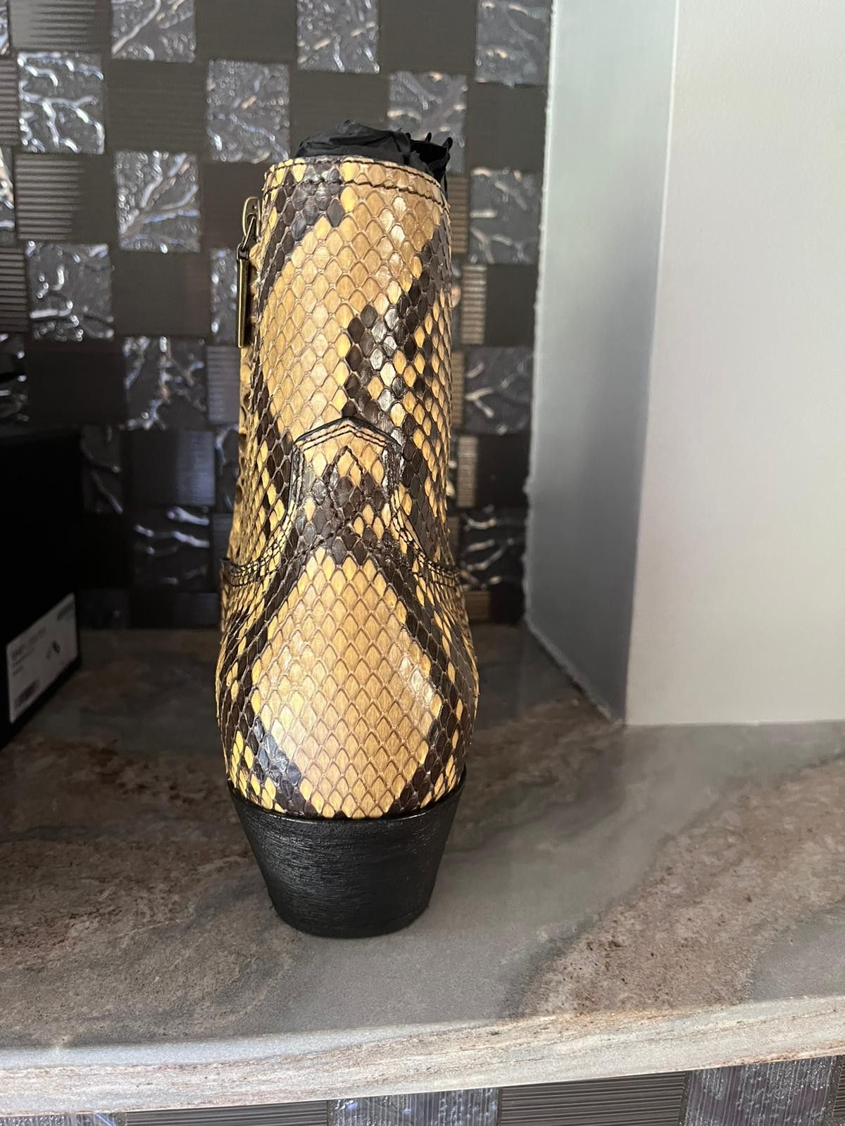 Saint Laurent Paris Lukas 40 Zip Boots in Soleado Size US 7 / EU 40 - 10 Thumbnail