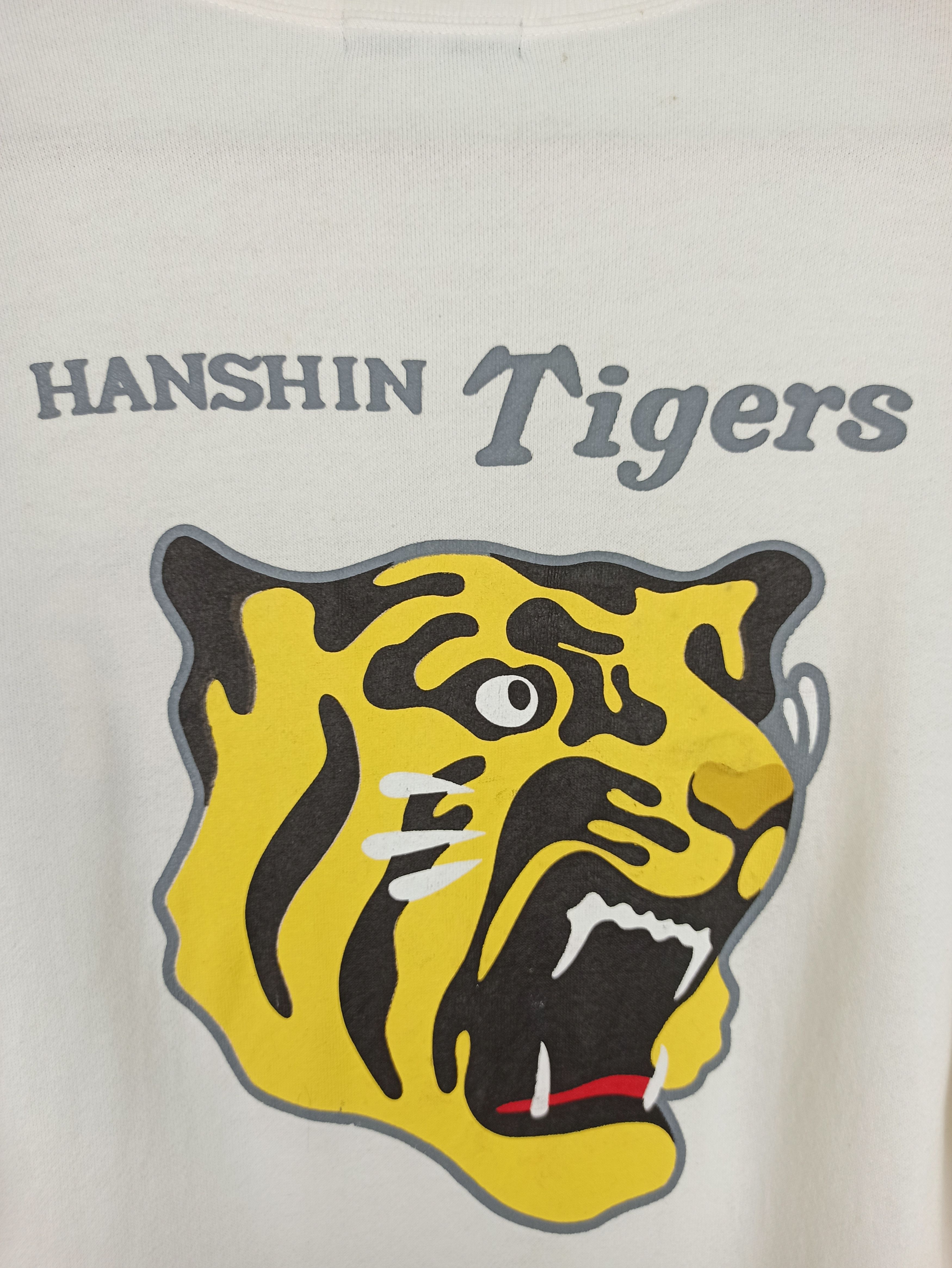 Japanese Brand Vintage Hanshin Tiger Big Logo Sweatshirt Crewneck Size US M / EU 48-50 / 2 - 2 Thumbnail