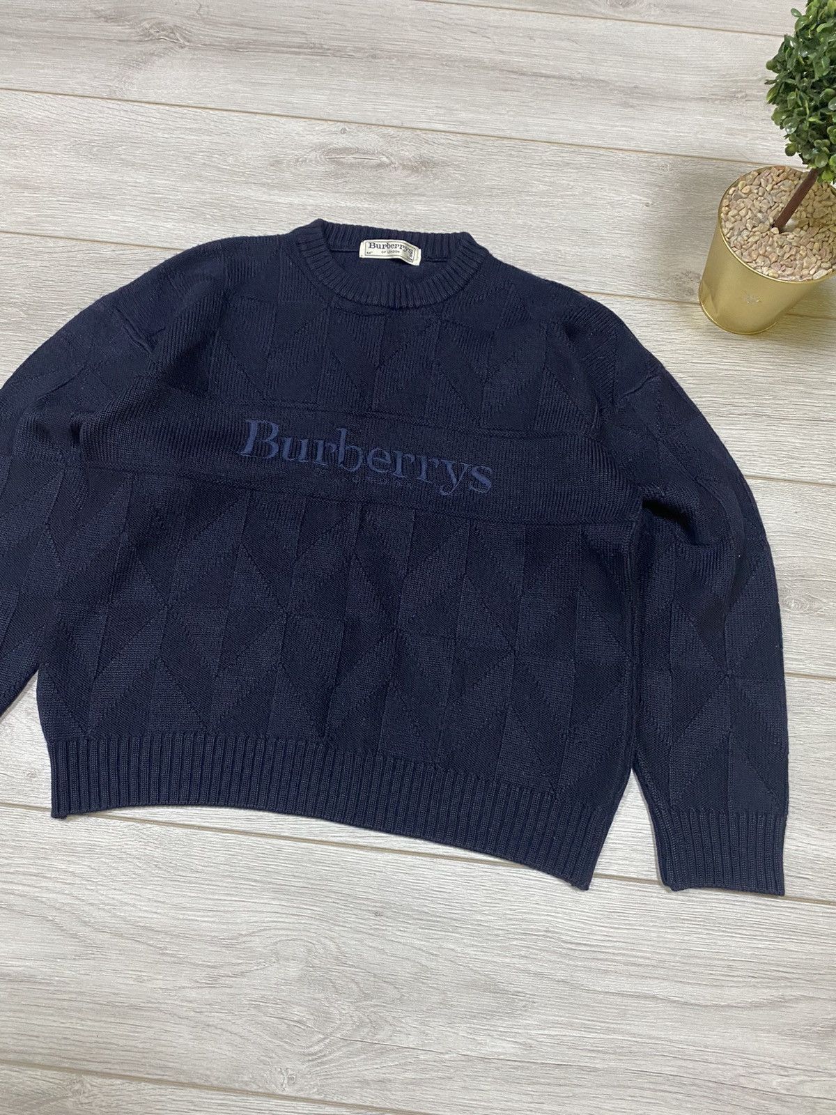 Burberry Burberry vintage big logo wool sweater Size US M / EU 48-50 / 2 - 11 Thumbnail