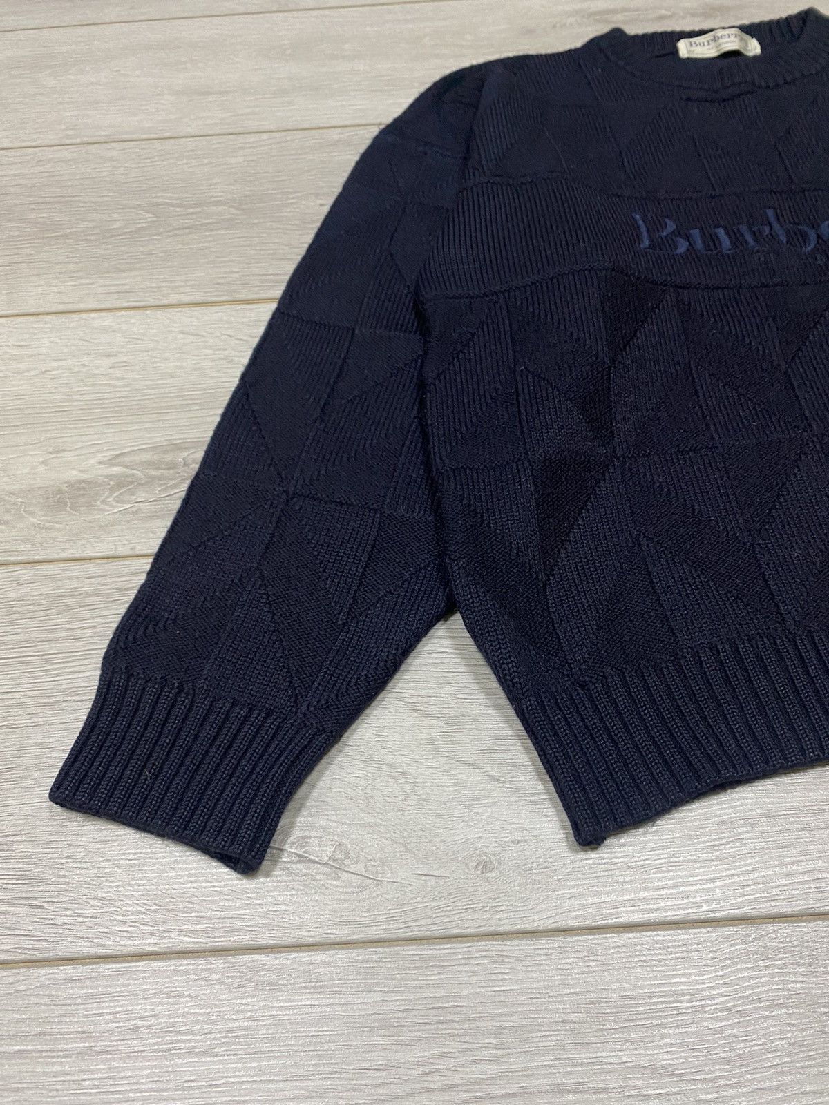 Burberry Burberry vintage big logo wool sweater Size US M / EU 48-50 / 2 - 6 Thumbnail