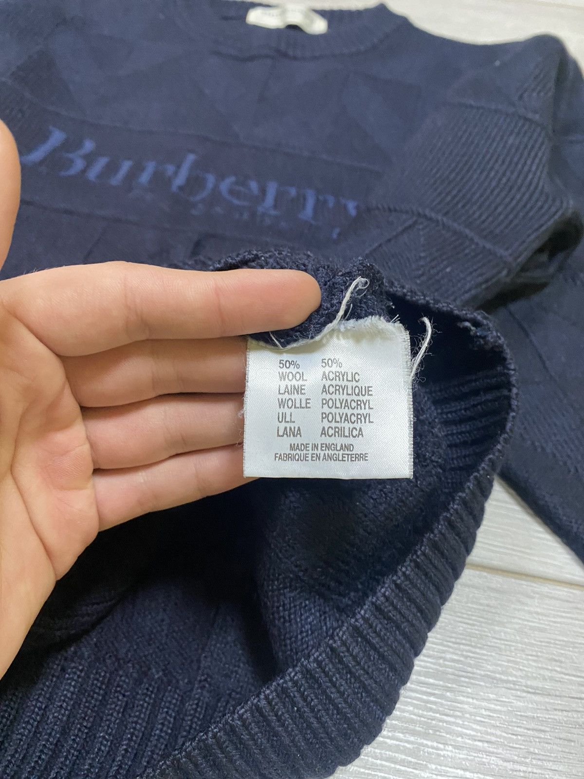 Burberry Burberry vintage big logo wool sweater Size US M / EU 48-50 / 2 - 8 Thumbnail