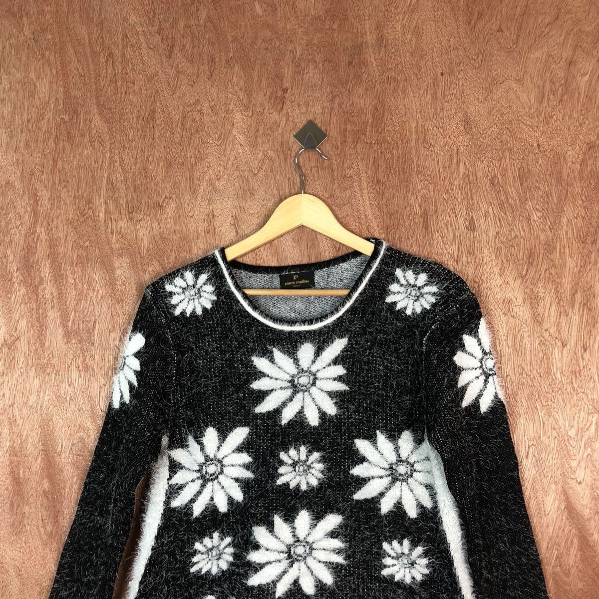 Japanese Brand Pierre Mailne Paris Flower Shaggy Fur Mohair Knitwear #6670 Size US M / EU 48-50 / 2 - 2 Thumbnail