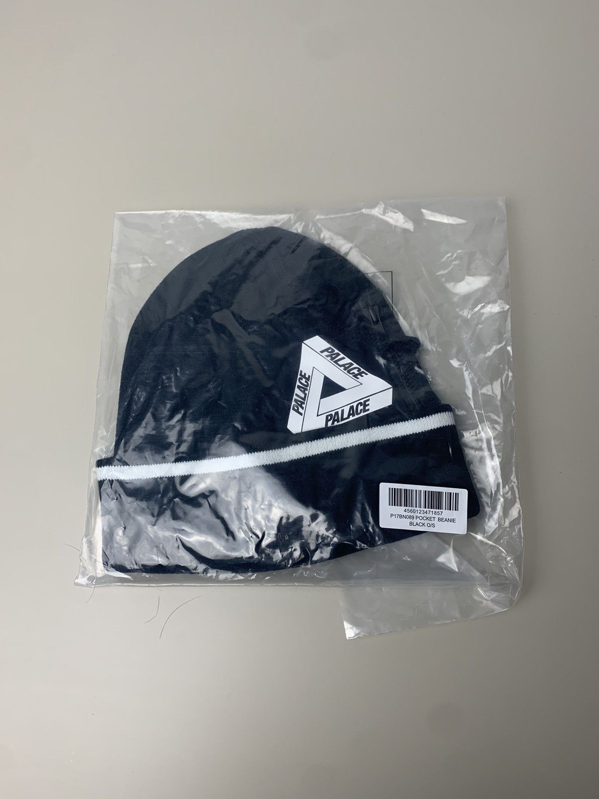 Palace 2019 Palace Tri-Ferg Pocket Beanie Hat Black Size ONE SIZE - 6 Thumbnail