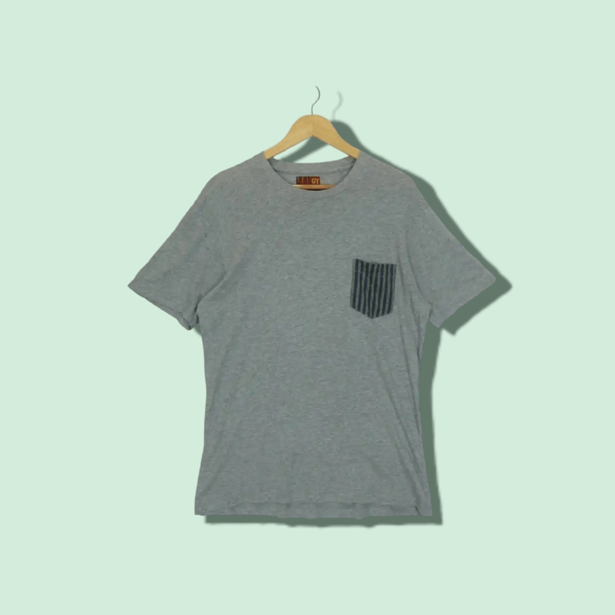 Japanese Brand UNIQLO x KIRIN GOGO NO KOUCHIN T-Shirt Size US L / EU 52-54 / 3 - 1 Thumbnail