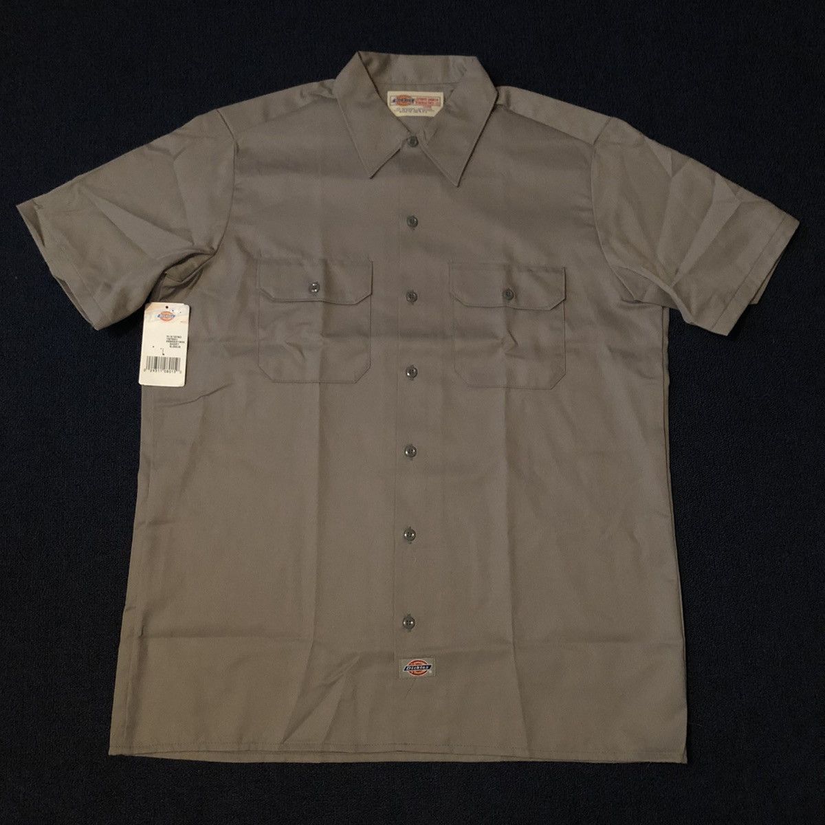 Dickies New Vintage Dickies Workwear Button Grey Double Pocket Shirt Size US L / EU 52-54 / 3 - 1 Thumbnail