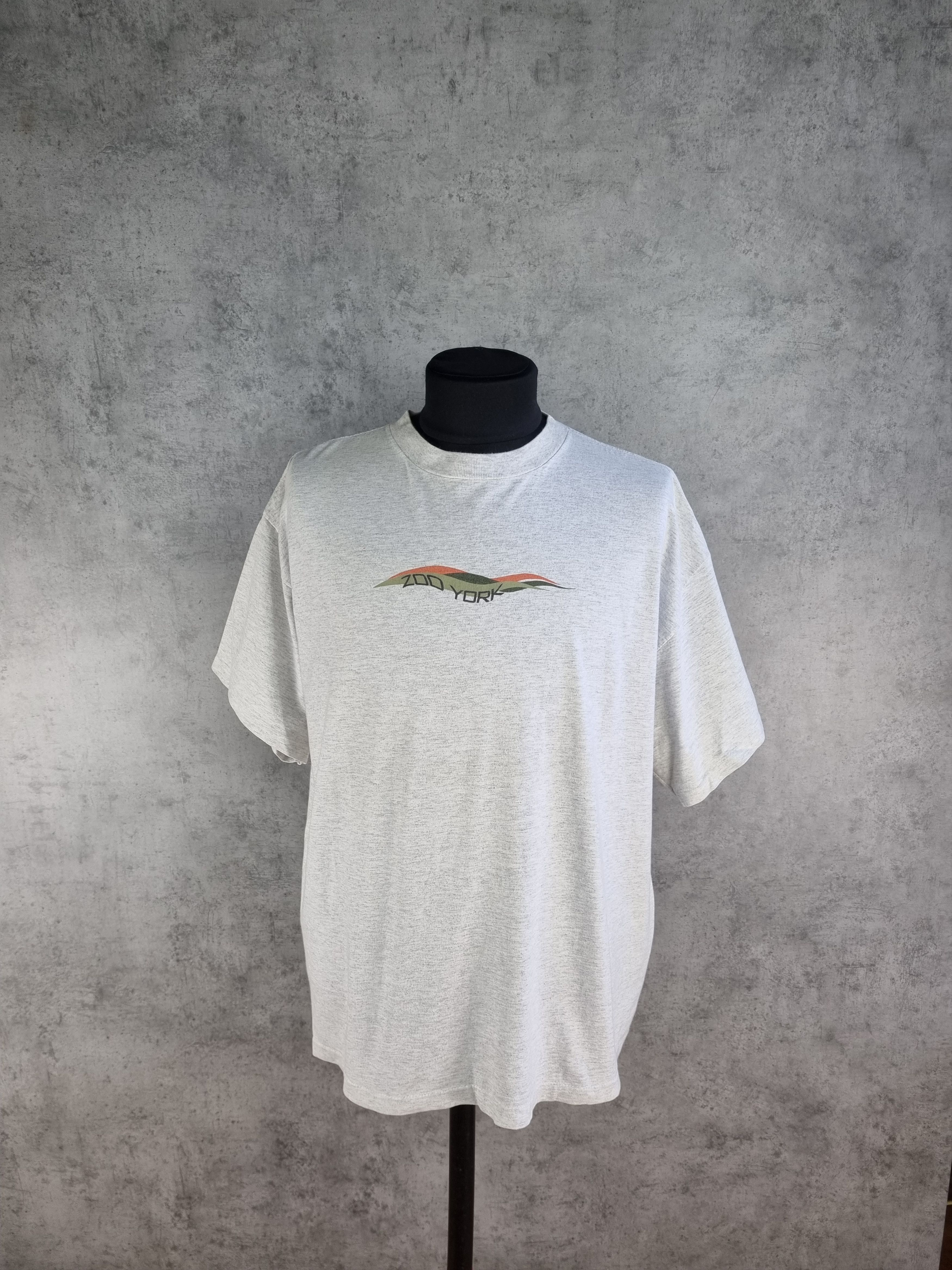 Vintage Single stitch 90s ZOO YORK Box Logo Vintage tee shirt Size US L / EU 52-54 / 3 - 4 Thumbnail