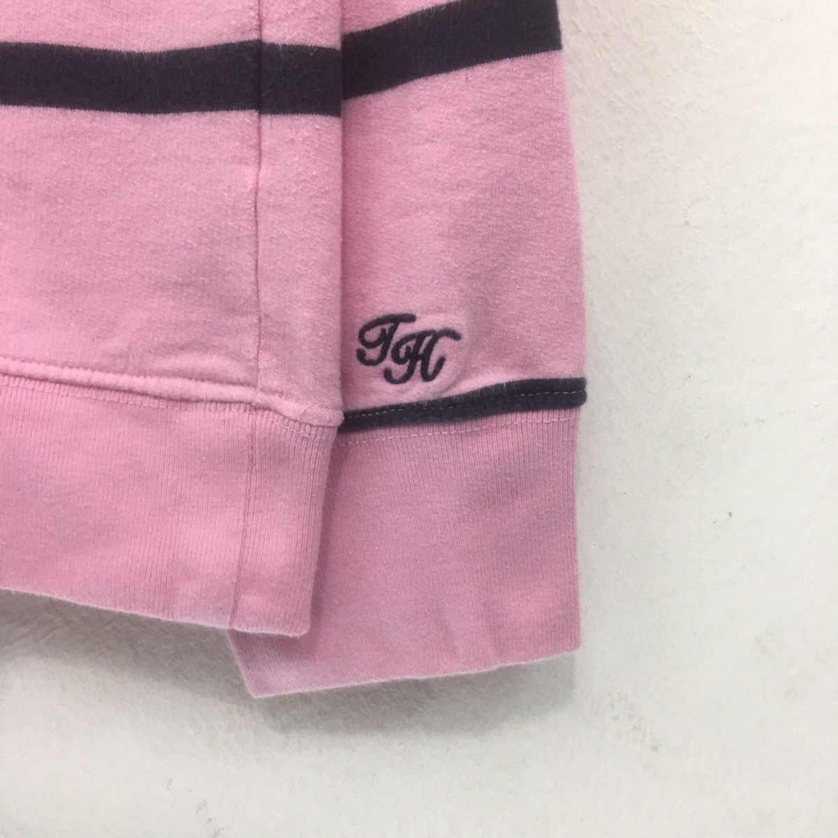 Tommy Hilfiger × Tommy Jeans × Vintage Vintage Tommy Hilfiger Stripes Sweatshirt Crewneck Jumper Size US M / EU 48-50 / 2 - 5 Thumbnail