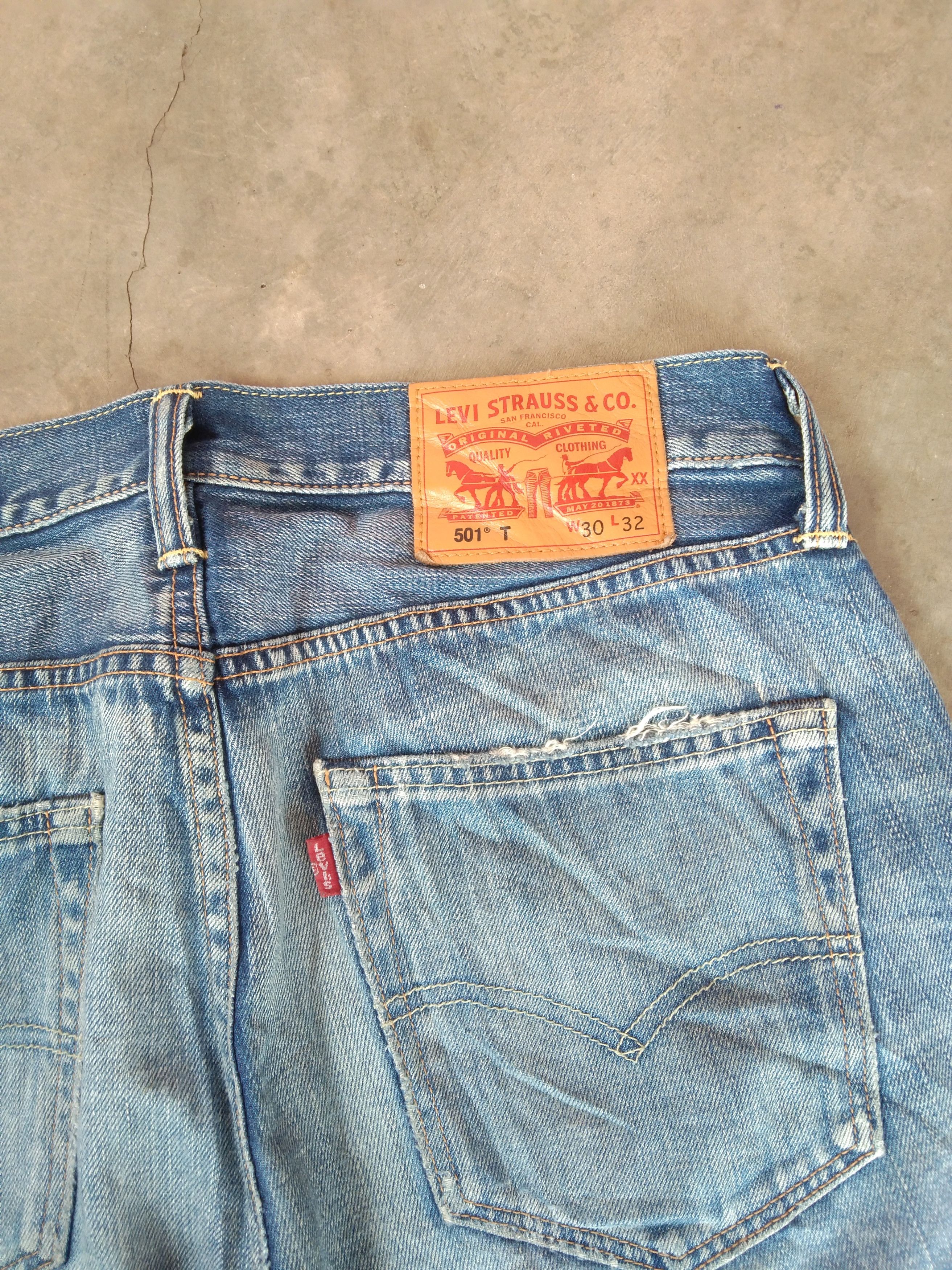 Levi's Vintage Levi's 501 Rusty Wash Distressed Jeans 31x30 Size US 31 - 3 Thumbnail