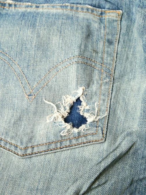 Levi's Vintage Levi's 501 Straight Leg Distressed Jeans 31x30 Size US 31 - 3 Thumbnail