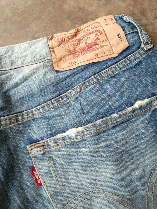 Levi's Vintage Levi's 501 Straight Leg Distressed Jeans 31x30 Size US 31 - 4 Thumbnail