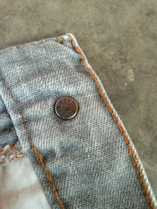 Dolce & Gabbana Vintage Distressed Dolce & Gabbana Faded Grey Jeans 28x30 Size US 28 / EU 44 - 10 Thumbnail