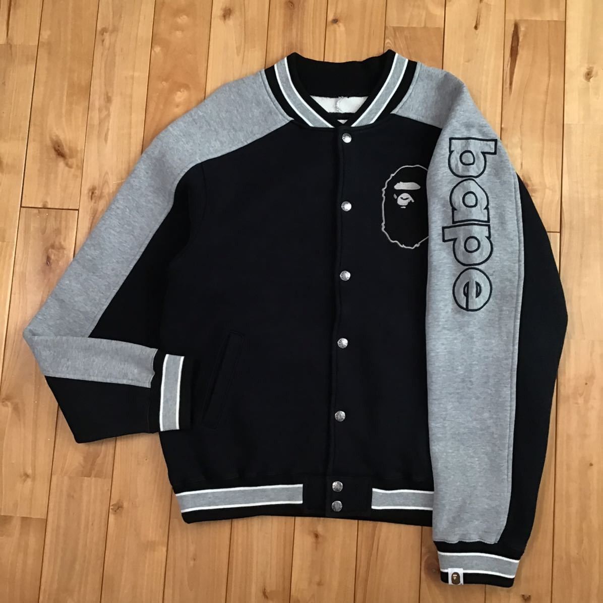 Bape BAPE HEAD LOGO sweat varsity jacket a bathing ape Size US M / EU 48-50 / 2 - 1 Thumbnail