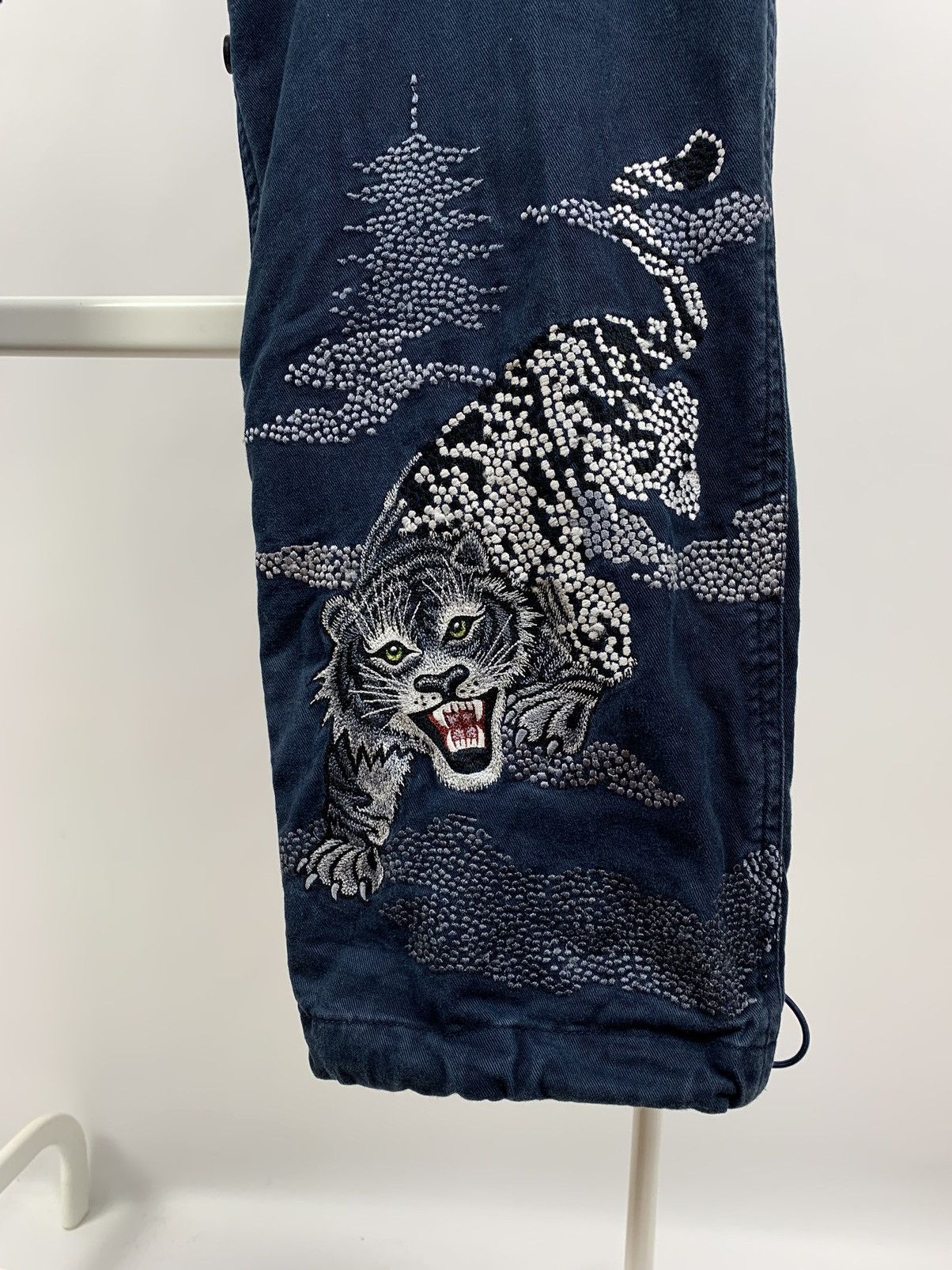 Japanese Brand Maharishi Embroidered Wolf Transformer Cargo Shopats Pants Size US 28 / EU 44 - 13 Thumbnail