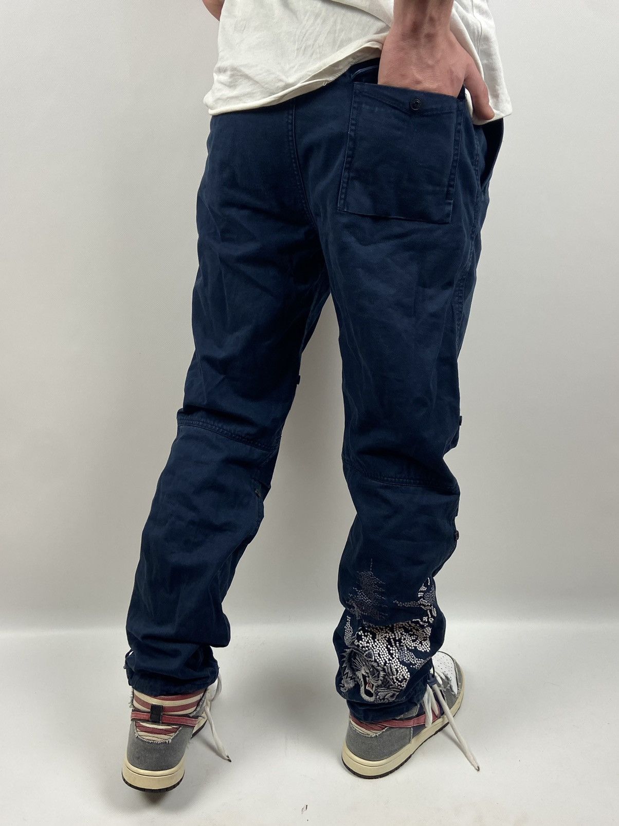 Japanese Brand Maharishi Embroidered Wolf Transformer Cargo Shopats Pants Size US 28 / EU 44 - 6 Thumbnail