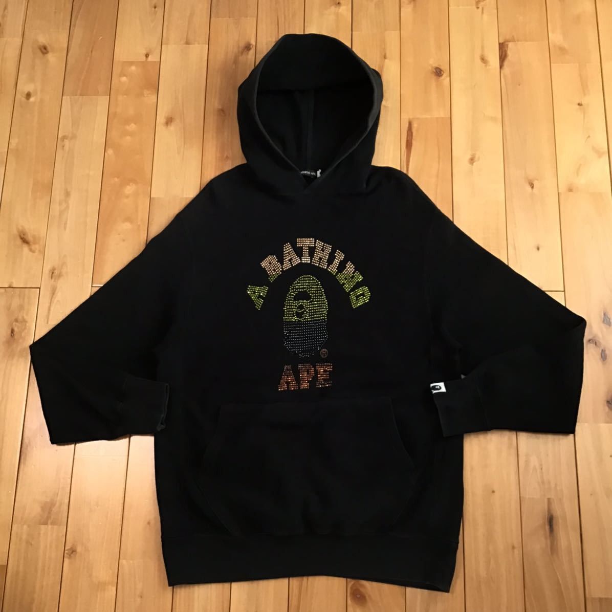 Bape × Swarovski BAPE Swarovski gradation college logo pullover hoodie ape Size US M / EU 48-50 / 2 - 2 Thumbnail