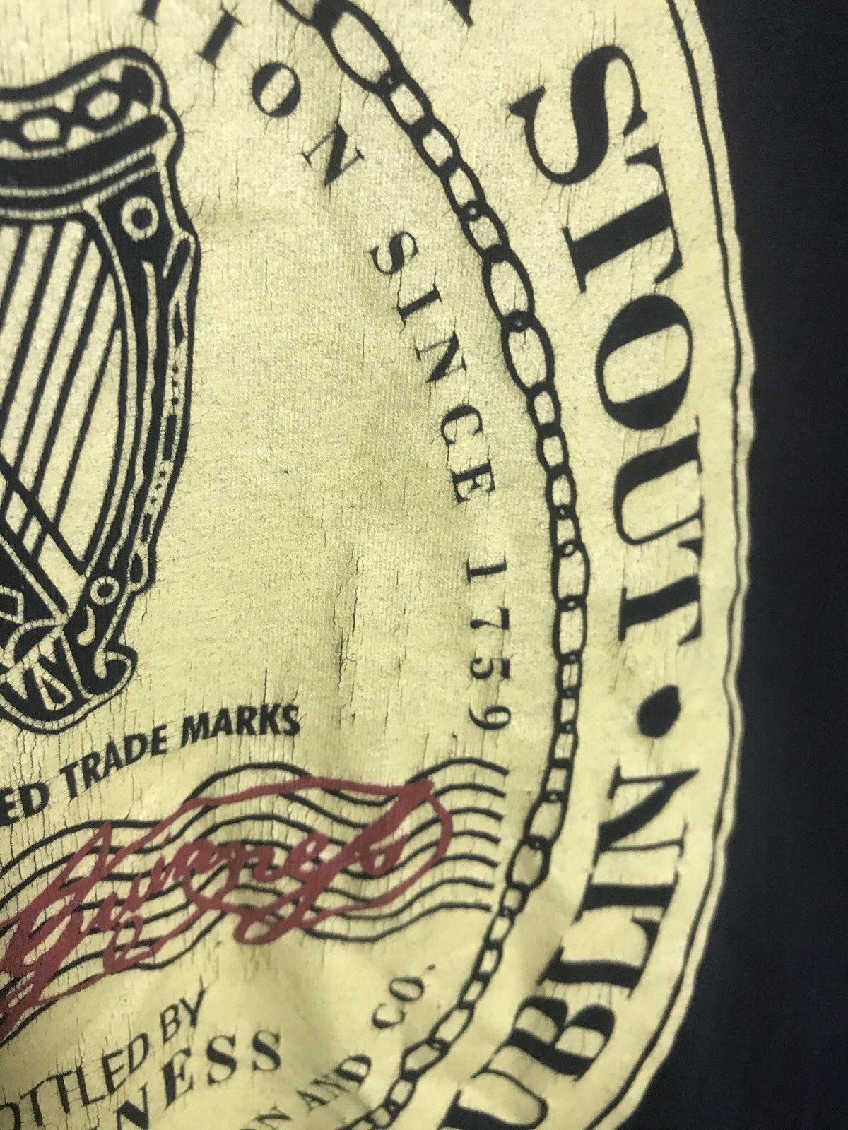 Vintage Vintage Guinness big logo t-shirt Size US L / EU 52-54 / 3 - 4 Thumbnail
