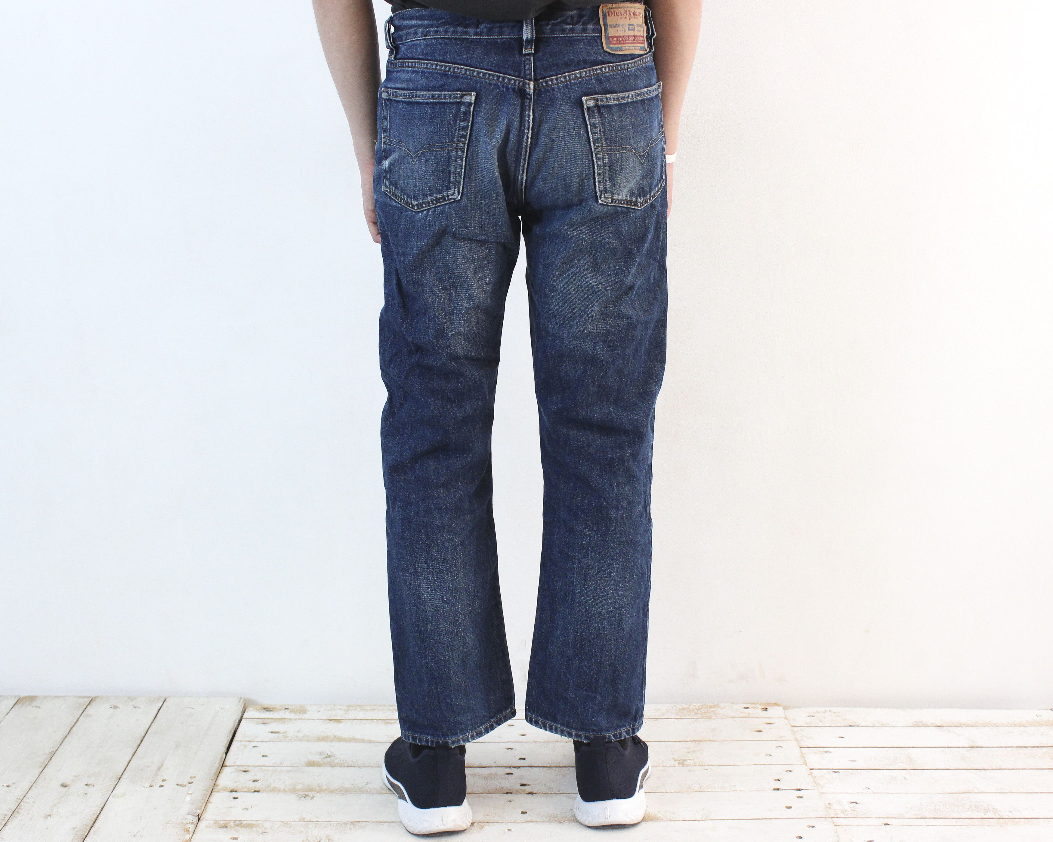 Diesel Kulter Mens W34 L30 Reg Straight Made in Italy Jeans Pants Size US 34 / EU 50 - 6 Thumbnail