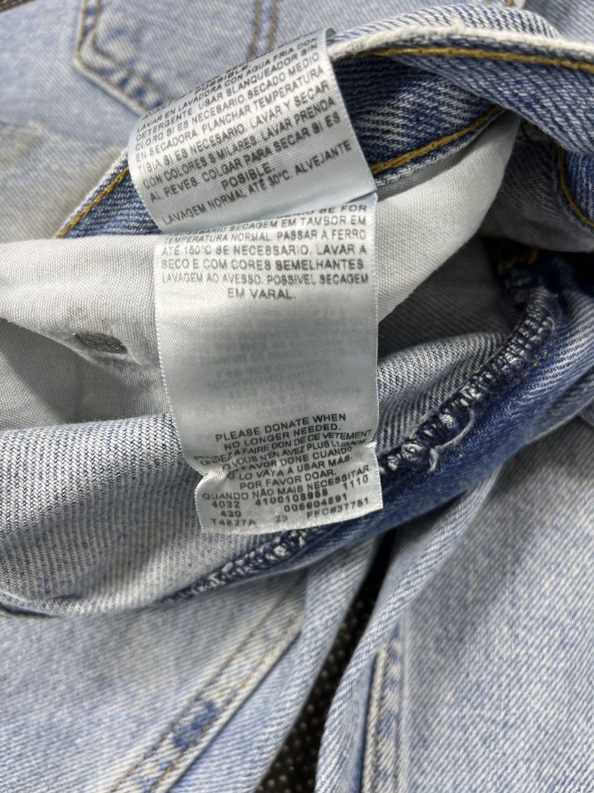Levi's Vintage Levis 560 Light Wash Jeans - J517 Size US 39 - 9 Thumbnail