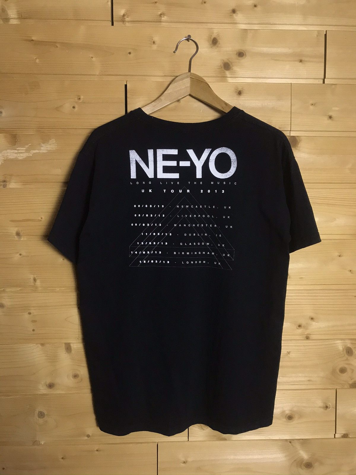 Band Tees NE-YO 2013 tour t-shirt Size US L / EU 52-54 / 3 - 7 Thumbnail