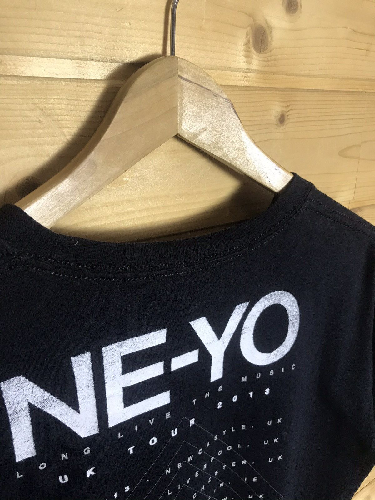 Band Tees NE-YO 2013 tour t-shirt Size US L / EU 52-54 / 3 - 9 Thumbnail