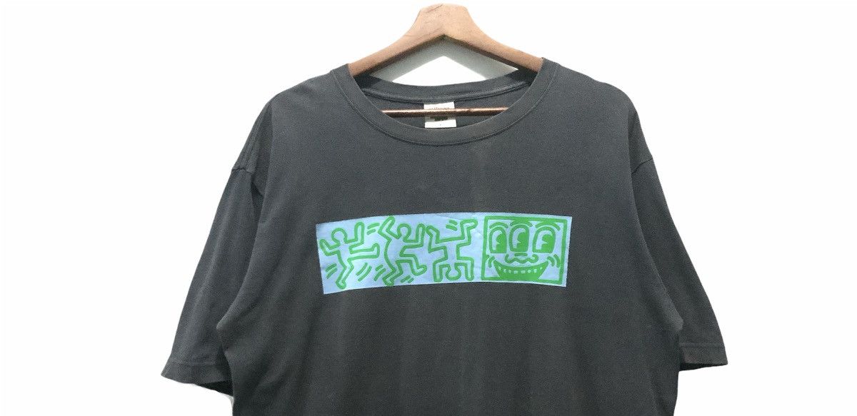 Keith Haring Vintage Fade Keith Haring Japan Tee Size US L / EU 52-54 / 3 - 2 Thumbnail