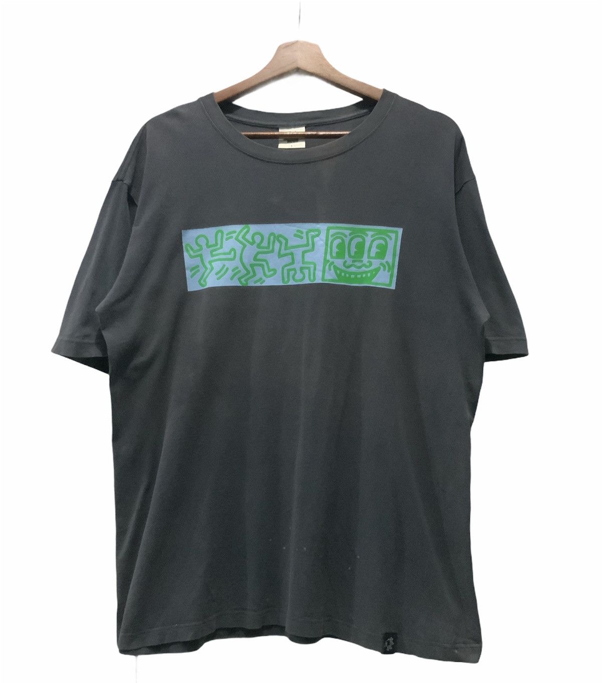 Keith Haring Vintage Fade Keith Haring Japan Tee Size US L / EU 52-54 / 3 - 1 Thumbnail