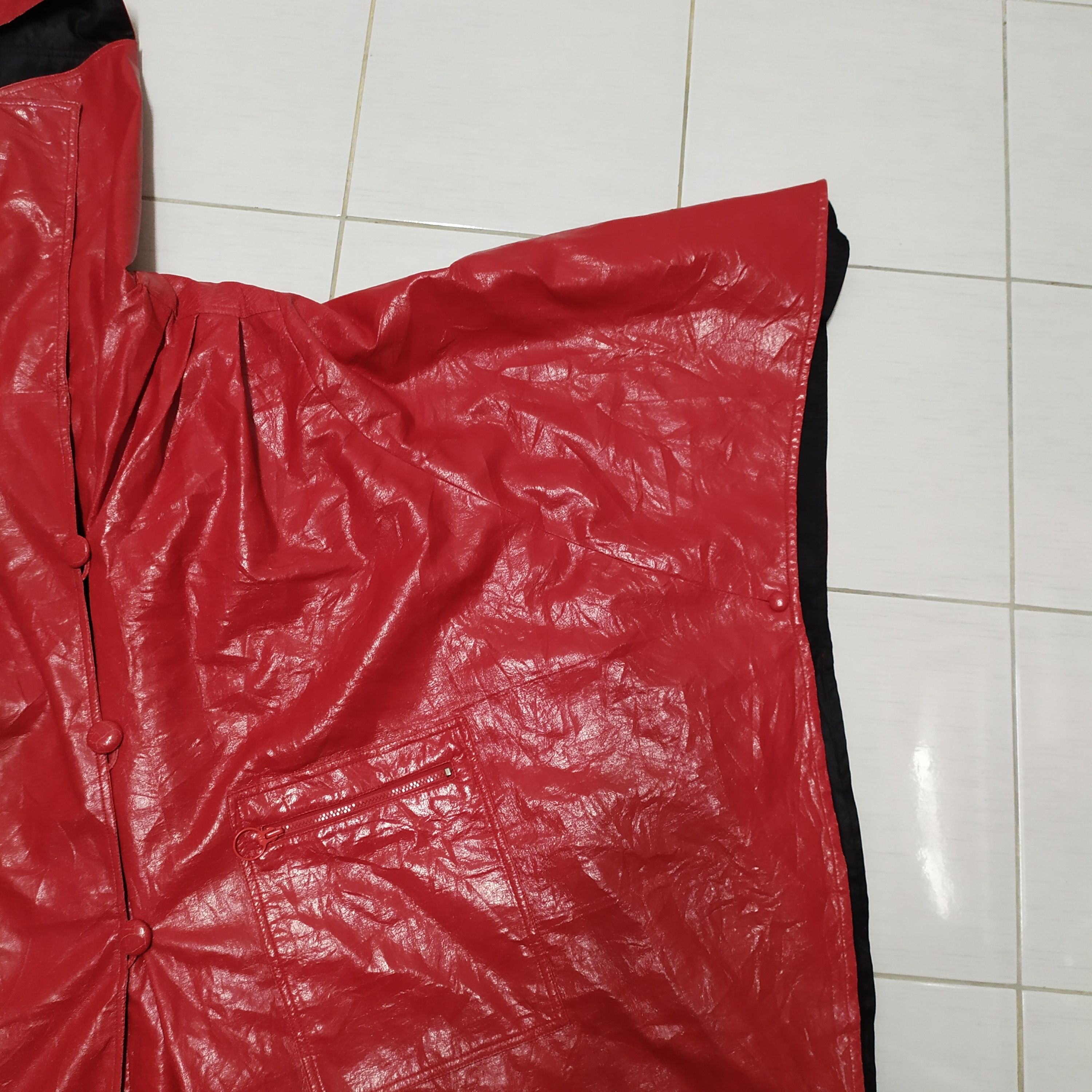 Japanese Brand Reversible RED & BLACK Leather Poncho #1388-58 Size US XXL / EU 58 / 5 - 10 Thumbnail