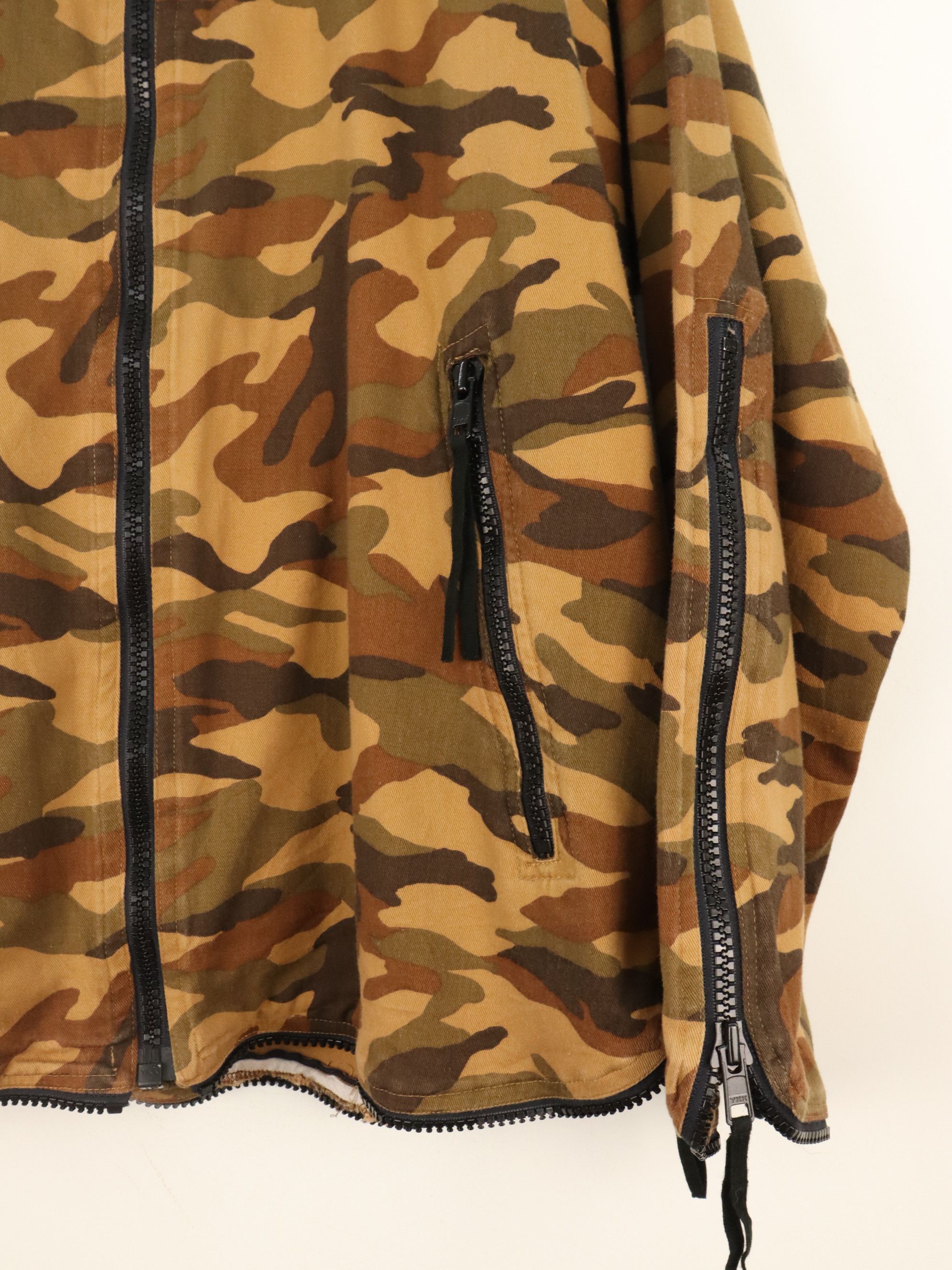 Needles HOGGS by Nepenthes Multi Zipper Camo Jacket Size US XL / EU 56 / 4 - 8 Thumbnail