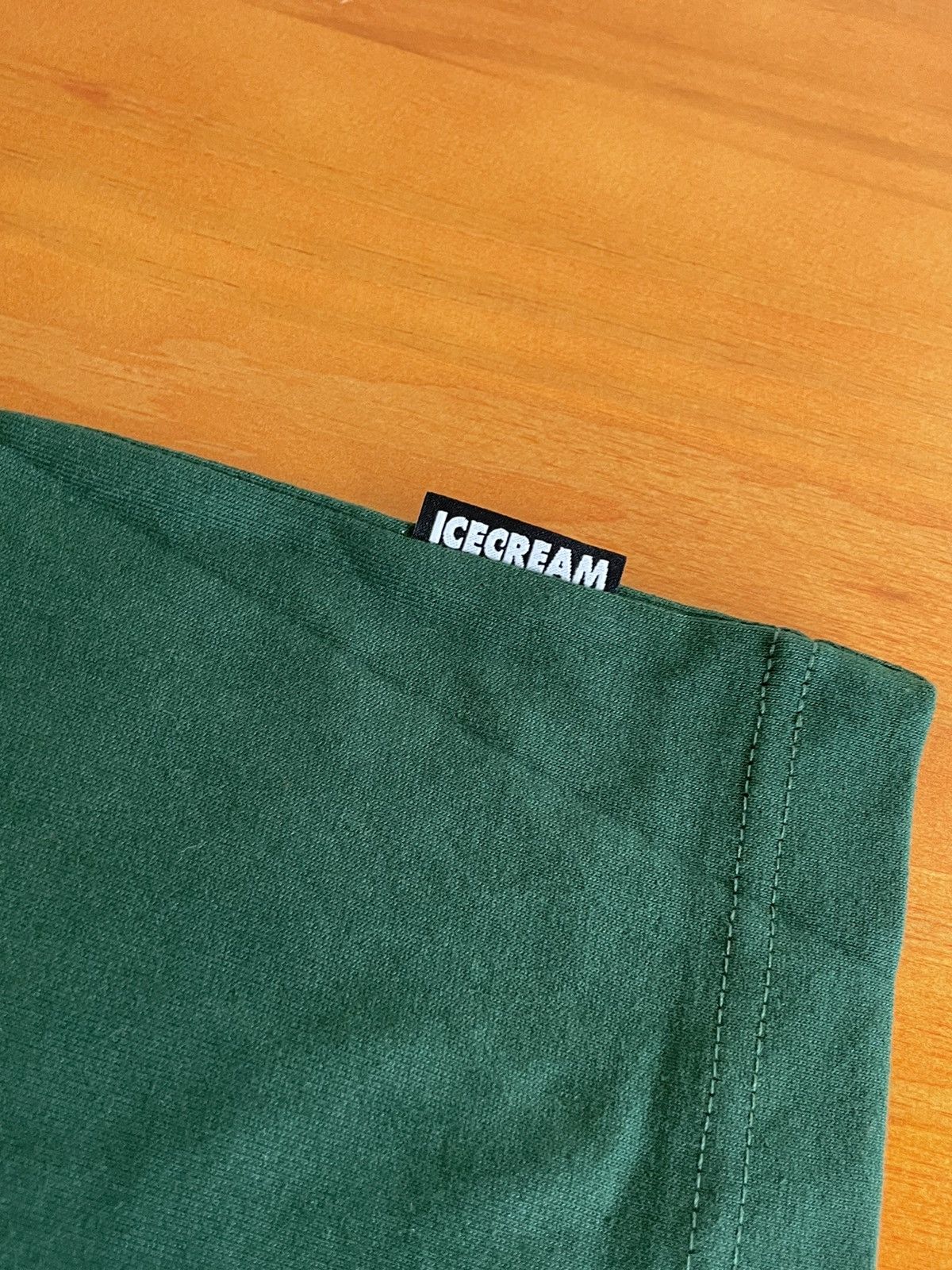 Icecream UNWORN* Icecream college tee Size US M / EU 48-50 / 2 - 5 Thumbnail